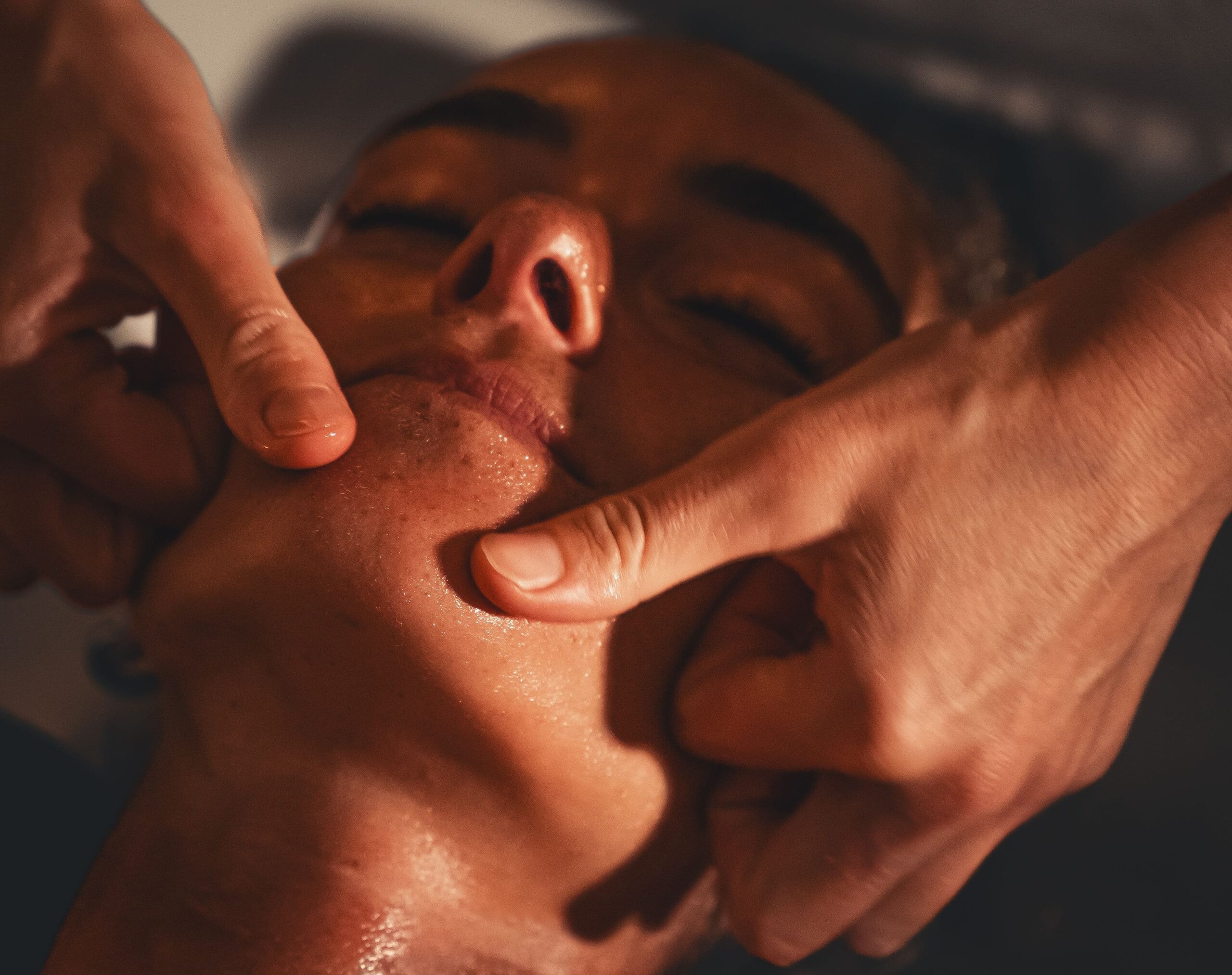 Signature Face Reset with Eminence Organic Hydrating Facial